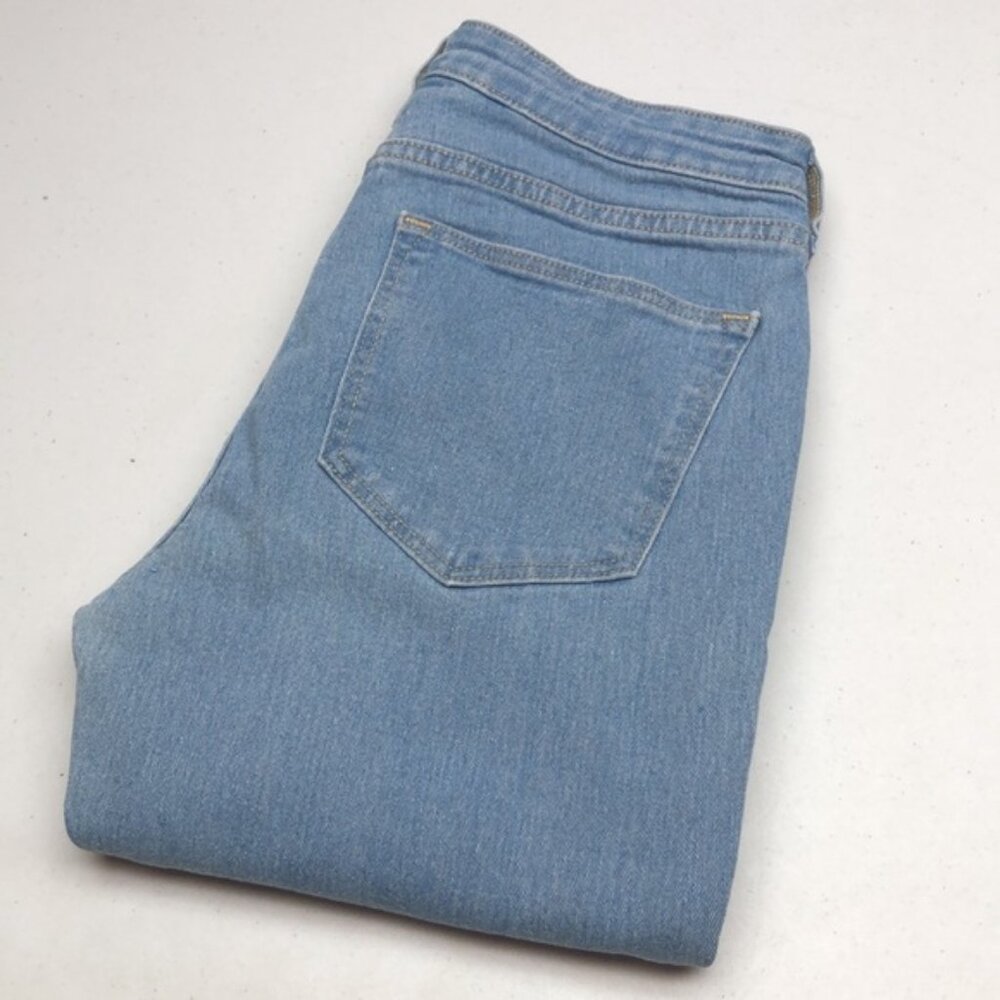 LIGHTWASH &DENIM HIGH-RISE SKINNY ANKLE JEANS 28x29 ⭐️